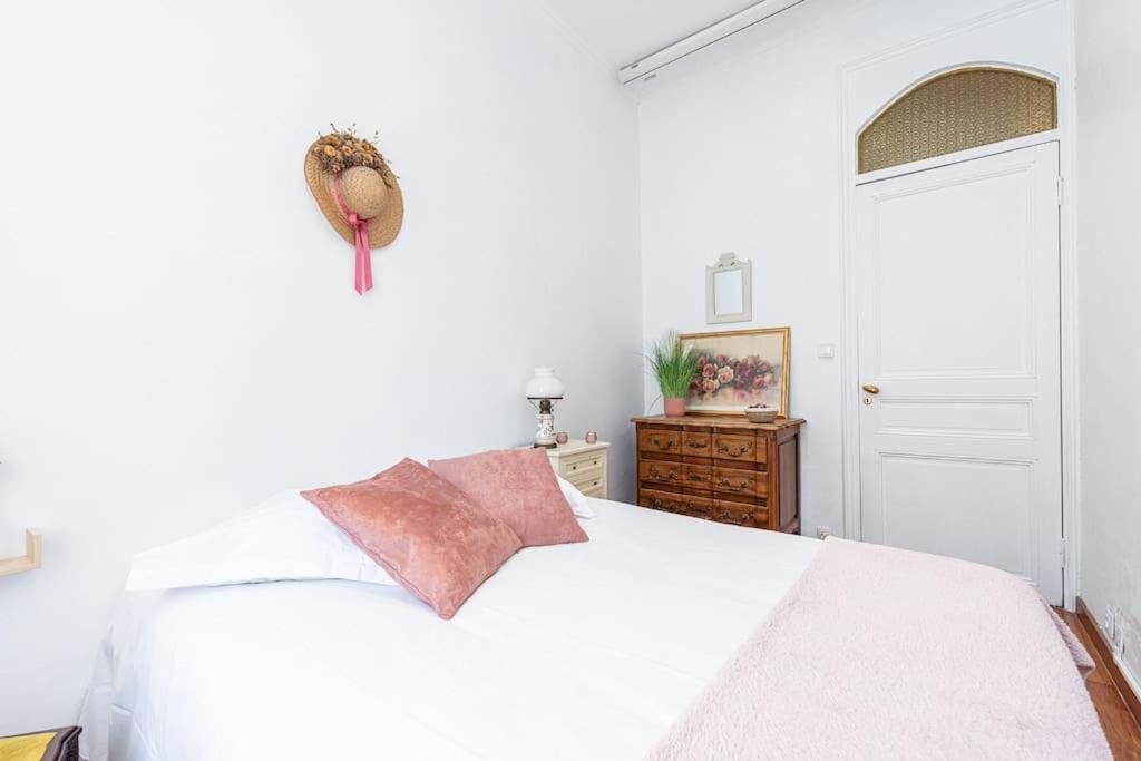 Risso - Comfortable 3 Bedrooms With Balcony Nice Exterior foto